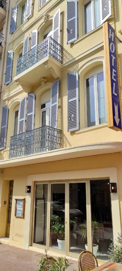 Nouvel Hotel Saint-Raphaël Esterno foto